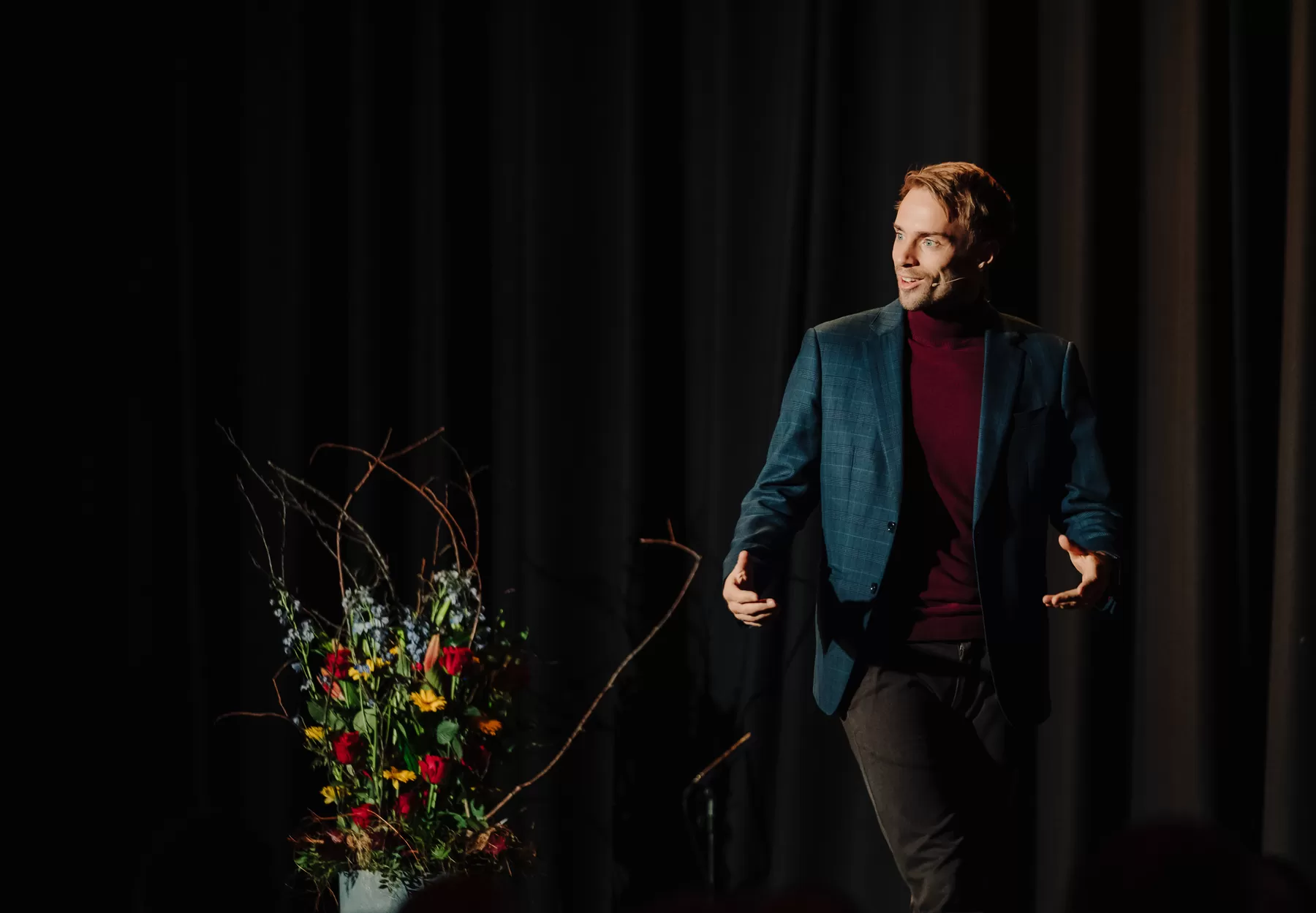 Hans Grane on stage at the Troms Kraft 125th anniversary